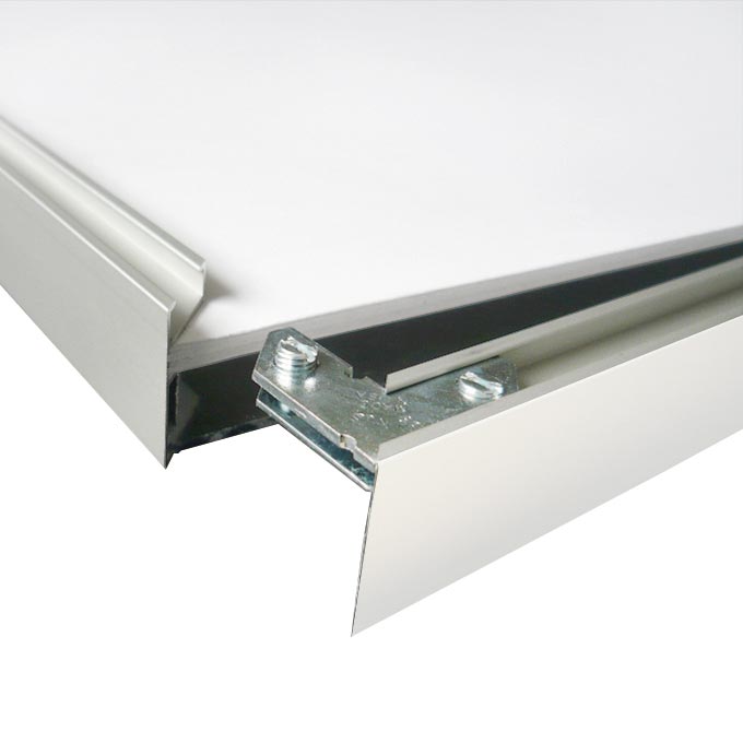 Trikotrahmen Distance - silber matt - 84 x 118,9 cm (DIN A0) - Polystyrol klar - Foamboard weiß